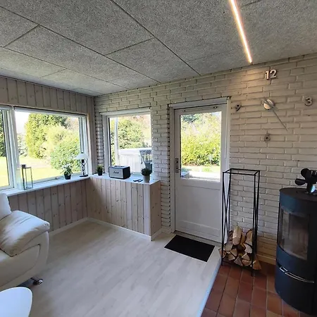 Renovated With Hot Tub Marielyst Bøtø By